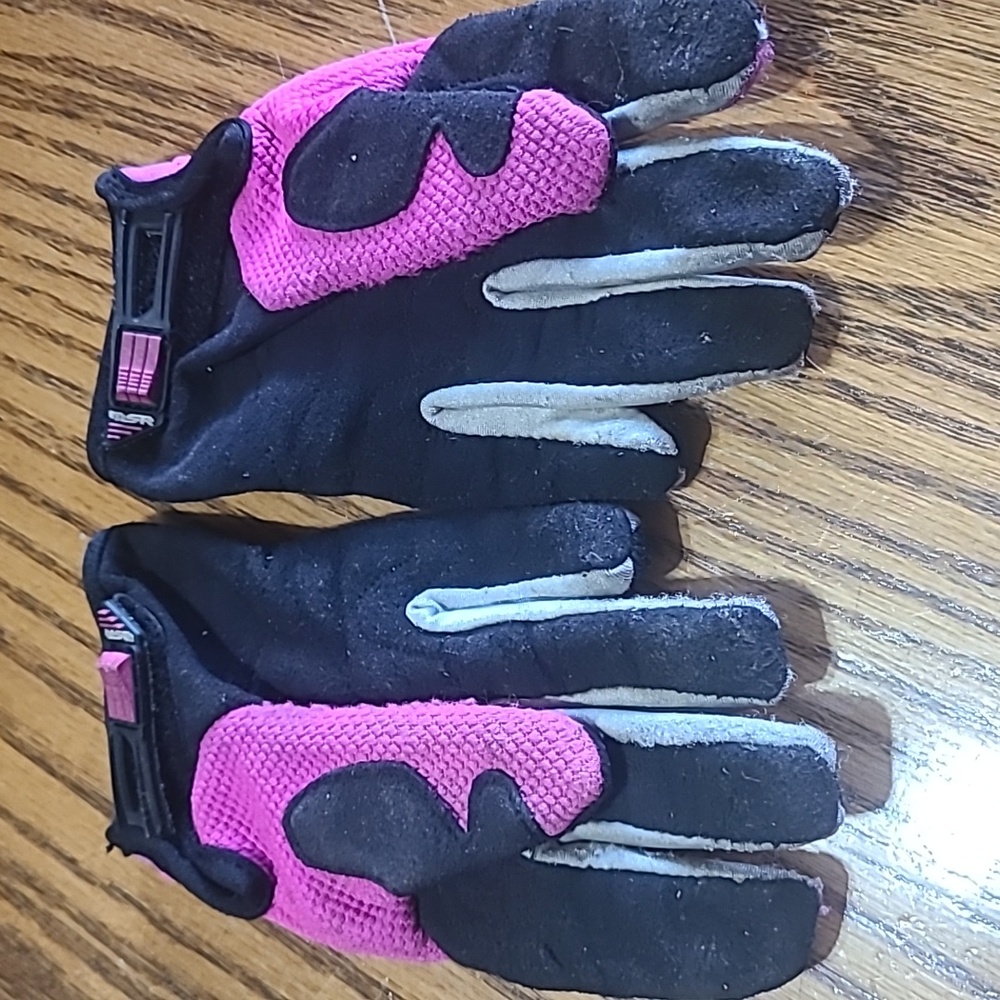 Little Kids Riding Gloves - Picture 2 of 2